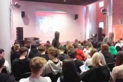 b4c6adec-d563-4a3c-990c-cc82785a18ce